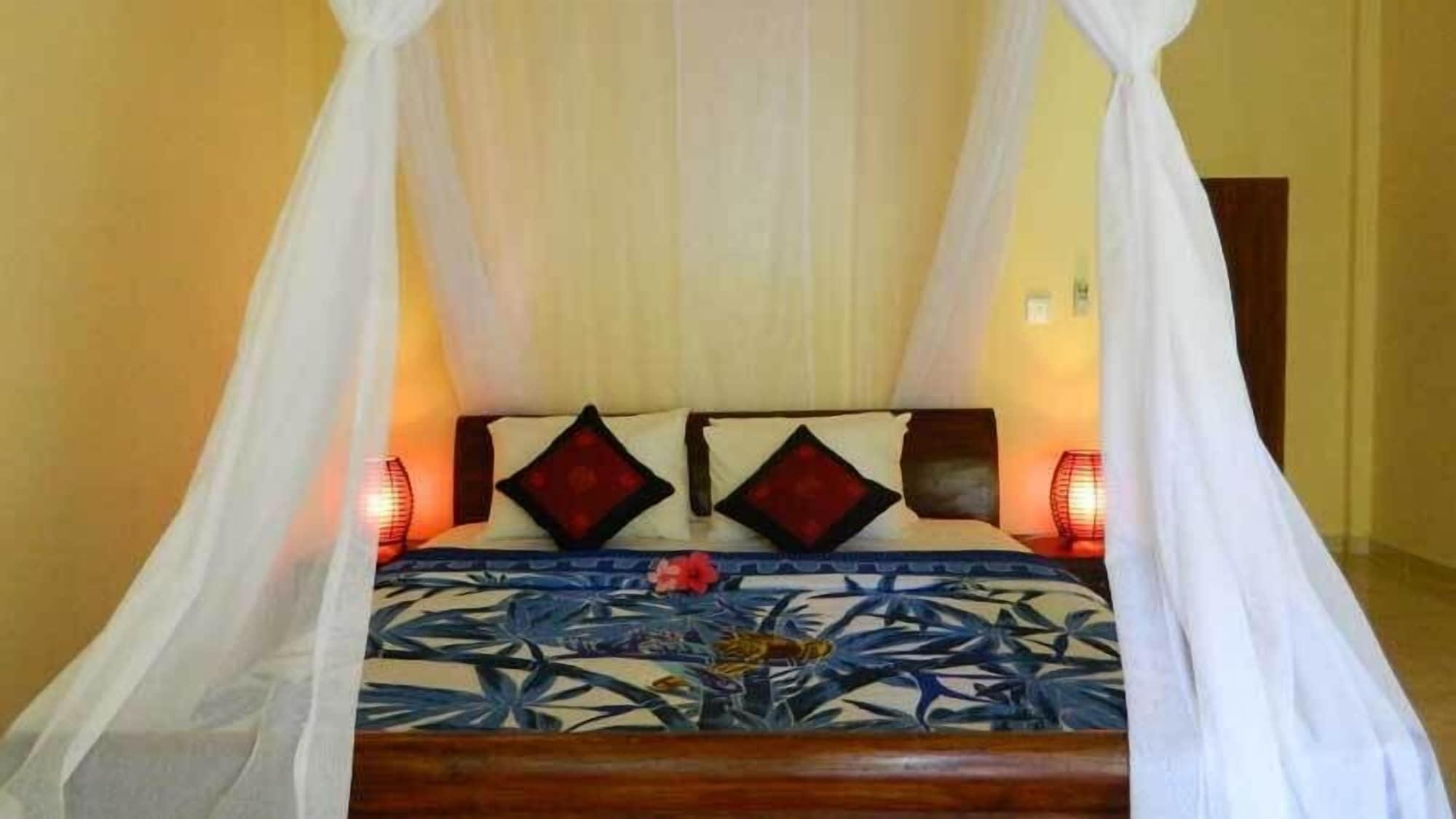 Bali Bhuana Beach Cottages Amed Exterior foto