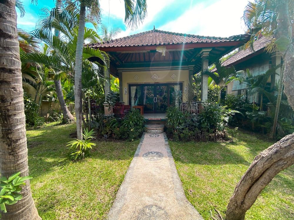 Bali Bhuana Beach Cottages Amed Exterior foto